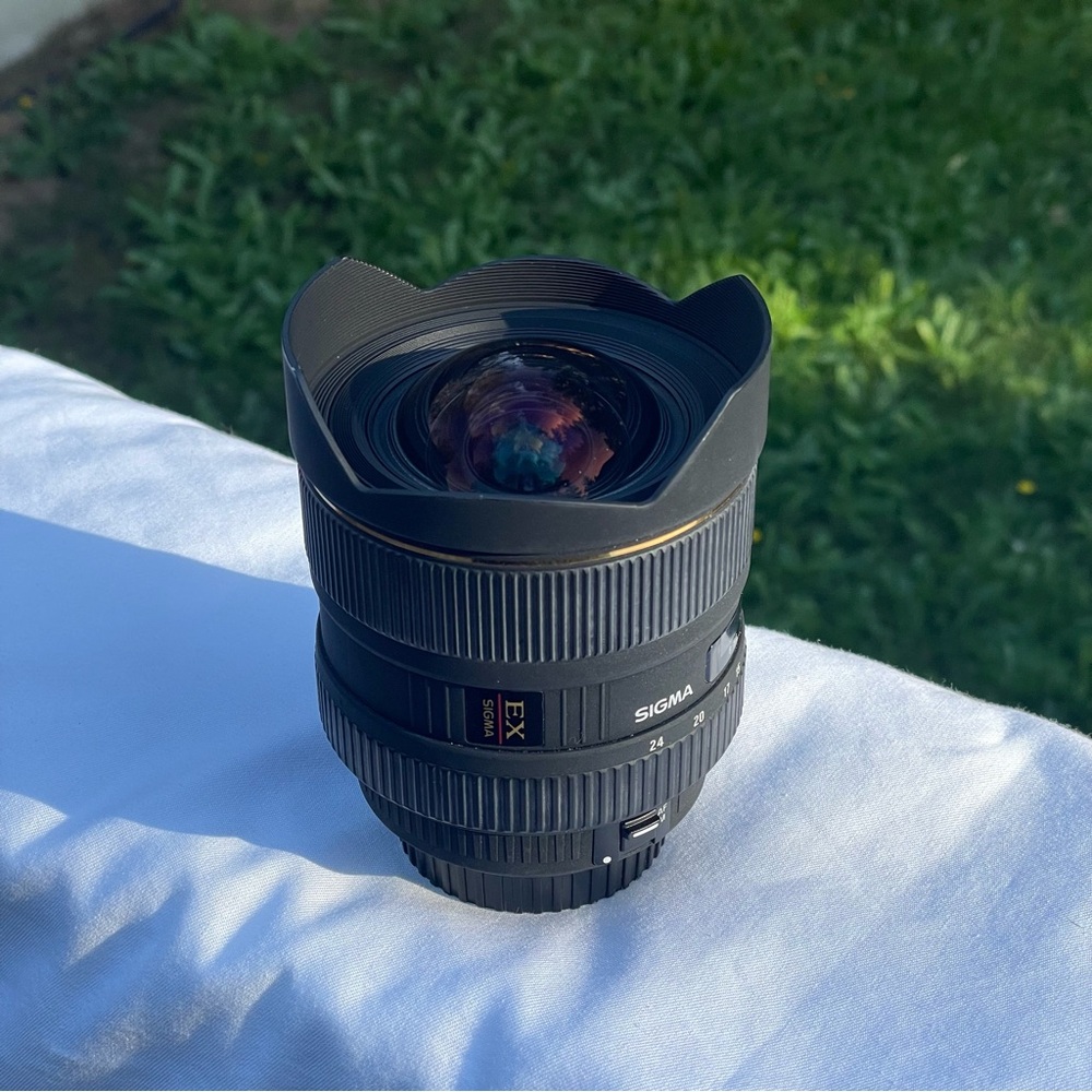 Sigma 12-24mm f/4.5-5.6 EX DG HSM Autofocus Lens